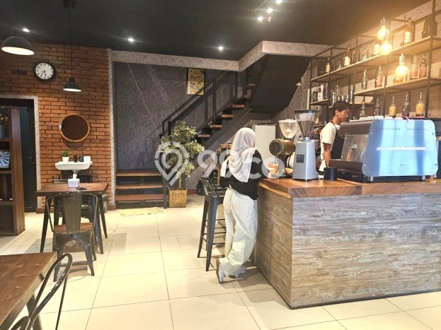 Jual Ruko Kawasan Premium Kawasan Cakung, Luas 434m2m², Jalan Utama Jual Ruko Kawasan Premium Kawasan Cakung, Luas 434m2m², Jalan Utama