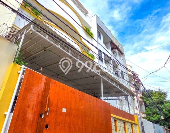 Rumah Kost untuk Dijual di Tamansari Punya 32 Kamar Rumah Kost untuk Dijual di Tamansari Punya 32 Kamar