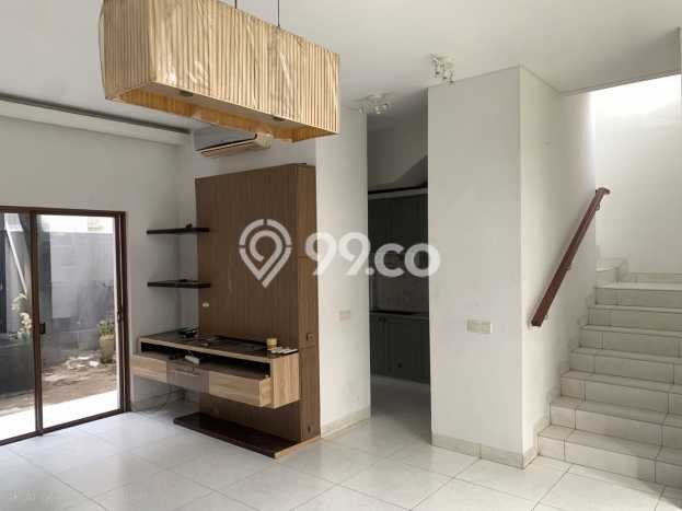 Rumah Elit LB 168m2 Siap Pakai Desain Elegan di Jakarta Garden City, Jakarta Timur Rumah Elit LB 168m2 Siap Pakai Desain Elegan di Jakarta Garden City, Jakarta Timur