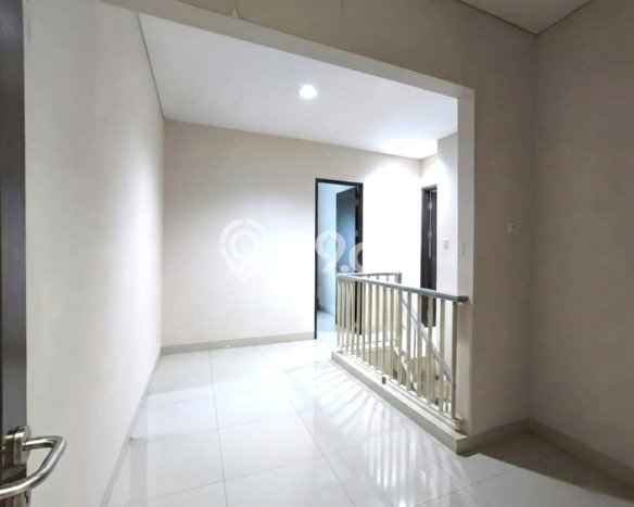 Rumah Minimalis 3 KT di Jakarta Garden City Jakarta Timur Semi Furnished Rumah Minimalis 3 KT di Jakarta Garden City Jakarta Timur Semi Furnished
