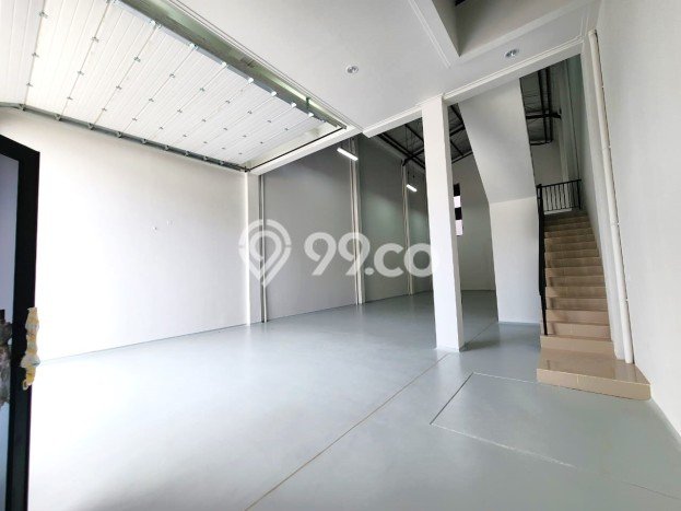 FOR SALE! Gudang di Pantai Indah Kapuk 2 Jakarta Utara, LT 270m2, LB 291m2 FOR SALE! Gudang di Pantai Indah Kapuk 2 Jakarta Utara, LT 270m2, LB 291m2