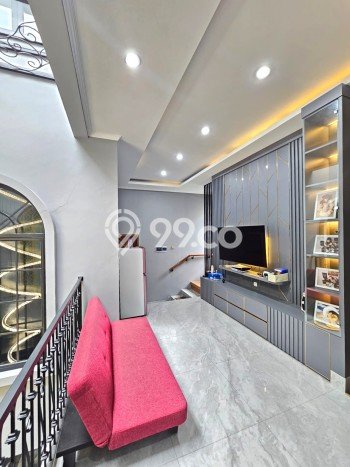 Rumah Luxury Modern Tanpa Renovasi di Harapan Indah Bekasi Rumah Luxury Modern Tanpa Renovasi di Harapan Indah Bekasi