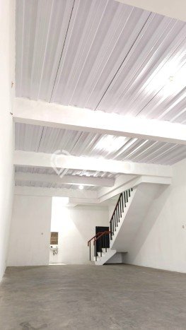 Gudang bagus disewakan di Cakung Jakarta Timur dengan LB 173m2 harga sewa terbaik Gudang bagus disewakan di Cakung Jakarta Timur dengan LB 173m2 harga sewa terbaik