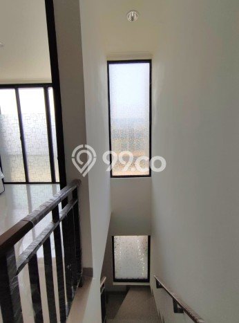 Dijual Hunian Rumah Terawat 2 KT di Pantai Indah Kapuk 2, Jakarta Utara Dijual Hunian Rumah Terawat 2 KT di Pantai Indah Kapuk 2, Jakarta Utara