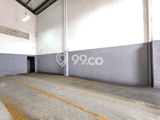 Unit Gudang disewakan di Cakung Jakarta Timur dengan LT 216m2 / LB 180m2 Unit Gudang disewakan di Cakung Jakarta Timur dengan LT 216m2 / LB 180m2