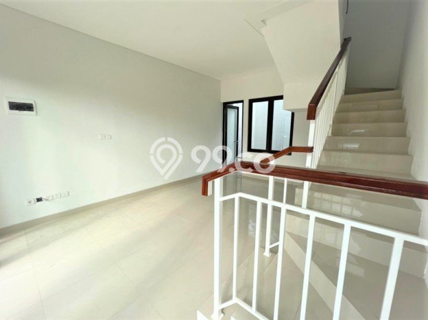 Ruko Dijual di Jakarta Timur LT 63m2 & LB 56m2 Lokasi Terbaik! Ruko Dijual di Jakarta Timur LT 63m2 & LB 56m2 Lokasi Terbaik!