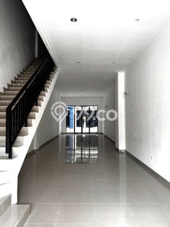 Lokasi Strategis! Dijual Ruko Bisnis di Pantai Indah Kapuk 2, Jakarta Utara Kondisi Bagus Lokasi Strategis! Dijual Ruko Bisnis di Pantai Indah Kapuk 2, Jakarta Utara Kondisi Bagus