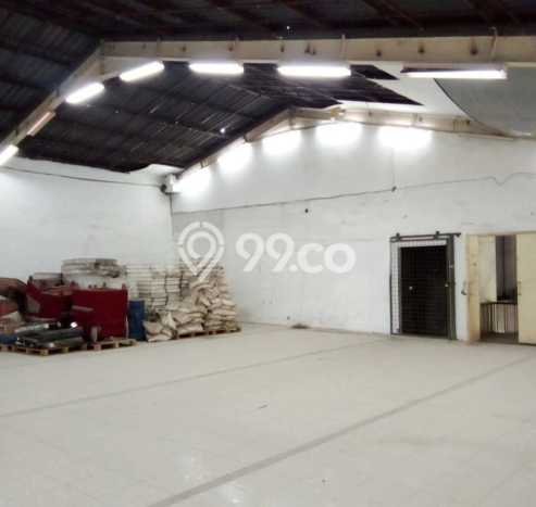 AREA KOMERSIAL! Gudang di Cakung, Luas 3775m2m², Posisi Premium AREA KOMERSIAL! Gudang di Cakung, Luas 3775m2m², Posisi Premium