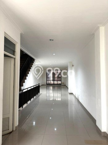 Lokasi Strategis! Dijual Ruko Bisnis di Pantai Indah Kapuk 2, Jakarta Utara Kondisi Bagus Lokasi Strategis! Dijual Ruko Bisnis di Pantai Indah Kapuk 2, Jakarta Utara Kondisi Bagus