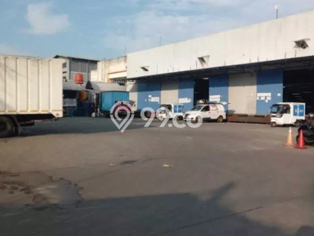 Gudang Disewakan di Area Ramai Cengkareng, Jakarta Barat Gudang Disewakan di Area Ramai Cengkareng, Jakarta Barat
