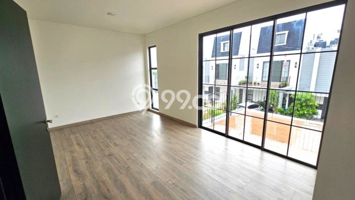 Jual Rumah Luas Elegan Dengan View Eksklusif di Metland Menteng, Jakarta Timur Jual Rumah Luas Elegan Dengan View Eksklusif di Metland Menteng, Jakarta Timur