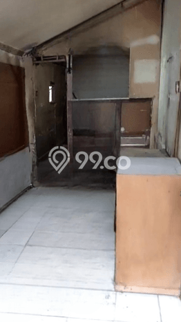 Lokasi Strategis! Dijual Gudang Bisnis di Kebayoran Lama, Jakarta Selatan Kondisi Baik Lokasi Strategis! Dijual Gudang Bisnis di Kebayoran Lama, Jakarta Selatan Kondisi Baik