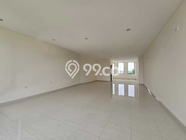 Ruko Dijual di Jakarta Timur LT 12m2 & LB 192m2 Lokasi Terbaik! Ruko Dijual di Jakarta Timur LT 12m2 & LB 192m2 Lokasi Terbaik!