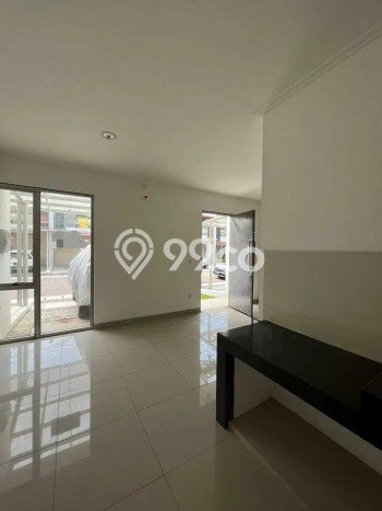 For Sale Hunian Rumah Terawat 2 Kamar di Pantai Indah Kapuk 2, Jakarta Utara For Sale Hunian Rumah Terawat 2 Kamar di Pantai Indah Kapuk 2, Jakarta Utara