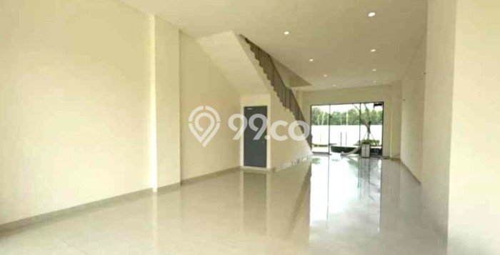 Ruko Disewa di Jakarta Timur dengan LB 288m2 Area Komersial Ramai Ruko Disewa di Jakarta Timur dengan LB 288m2 Area Komersial Ramai