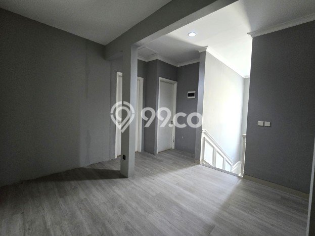 Rumah Elit LB 120m2 Siap Pakai Desain Elegan di Jakarta Garden City, Jakarta Timur Rumah Elit LB 120m2 Siap Pakai Desain Elegan di Jakarta Garden City, Jakarta Timur