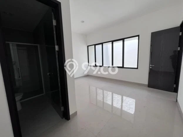 Disewakan! Rumah 3 Kamar Tidur &
3 Kamar Mandi di Pantai Indah Kapuk 2, Jakarta Utara Disewakan! Rumah 3 Kamar Tidur &
3 Kamar Mandi di Pantai Indah Kapuk 2, Jakarta Utara