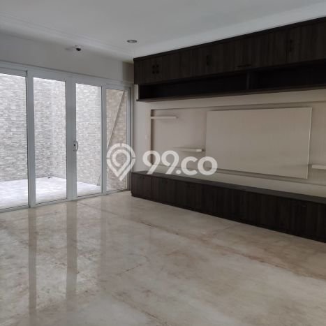 BEST OFFER! Rumah Siap Huni area Pantai Indah Kapuk, Luas 153m² LB 459m² BEST OFFER! Rumah Siap Huni area Pantai Indah Kapuk, Luas 153m² LB 459m²