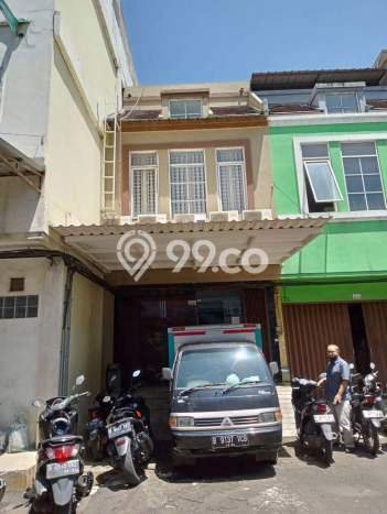 Ruko Paling Dicari LB 64m2 Dijual di Cengkareng Ruko Paling Dicari LB 64m2 Dijual di Cengkareng