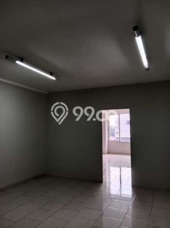 Ruko Dijual di Prime Area Jakarta Barat Luas 88m2 Ruko Dijual di Prime Area Jakarta Barat Luas 88m2