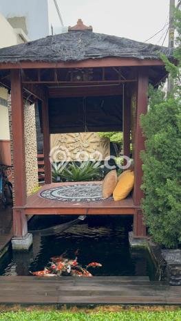 Siap Huni Rumah Mewah 5 Kamar di Kebayoran Lama Dekat ke Mana Pun Siap Huni Rumah Mewah 5 Kamar di Kebayoran Lama Dekat ke Mana Pun