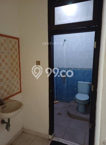 Dijual Hunian Rumah Nyaman 4 KT di Sektor 1 - Bintaro, Jakarta Selatan Dijual Hunian Rumah Nyaman 4 KT di Sektor 1 - Bintaro, Jakarta Selatan