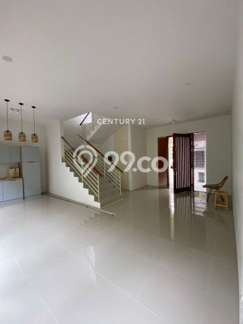 Dijual Rumah Mewah Elegan Dengan View Cantik di Kreo, Tangerang Dijual Rumah Mewah Elegan Dengan View Cantik di Kreo, Tangerang