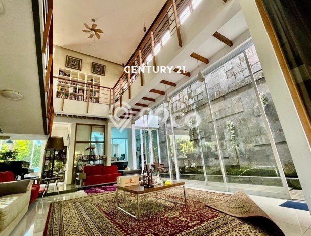 Rumah Luxury Modern Tanpa Renovasi di Petukangan Jakarta Selatan Rumah Luxury Modern Tanpa Renovasi di Petukangan Jakarta Selatan