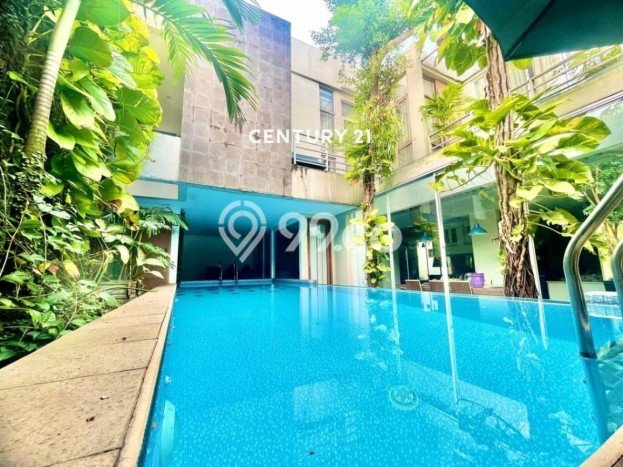 Rumah Luxury Modern Tanpa Renovasi di Petukangan Jakarta Selatan Rumah Luxury Modern Tanpa Renovasi di Petukangan Jakarta Selatan