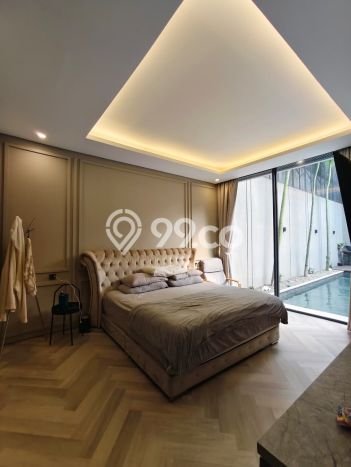 Ready to Use! Premium House LT 284m2 Desain Modern di Bintaro Ready to Use! Premium House LT 284m2 Desain Modern di Bintaro