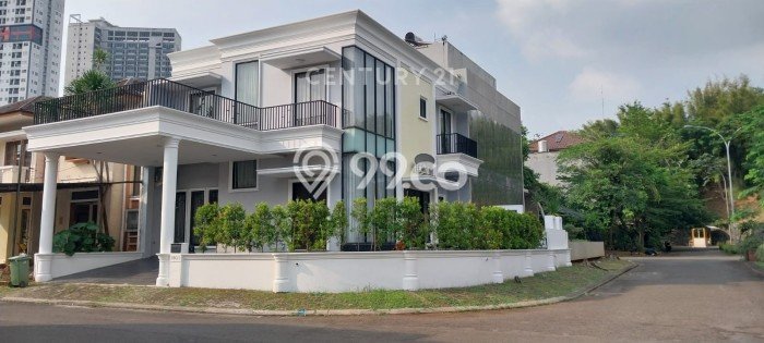 Dijual Rumah Luas Megah Dengan View Eksklusif di BSD City, Tangerang Dijual Rumah Luas Megah Dengan View Eksklusif di BSD City, Tangerang