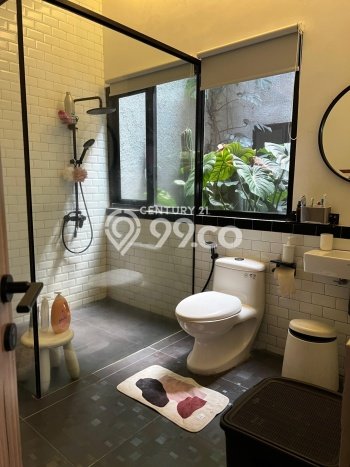 Rumah Elit LB 255m2 Siap Huni Desain Elegan di Cirendeu, Jakarta Selatan Rumah Elit LB 255m2 Siap Huni Desain Elegan di Cirendeu, Jakarta Selatan