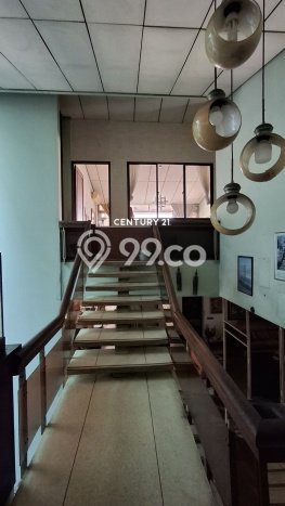 Rumah Eksklusif Dijual LT 891m2 di Kebayoran Lama, Jakarta Selatan Rumah Eksklusif Dijual LT 891m2 di Kebayoran Lama, Jakarta Selatan