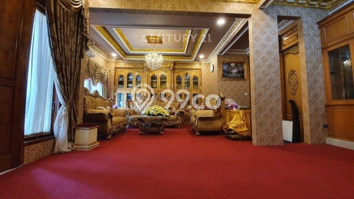 Rumah Eksklusif Dijual LT 375m2 di Ciracas, Jakarta Timur Rumah Eksklusif Dijual LT 375m2 di Ciracas, Jakarta Timur