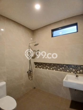 Rumah Luxury Modern Siap Huni di Bintaro Tangerang Selatan Rumah Luxury Modern Siap Huni di Bintaro Tangerang Selatan