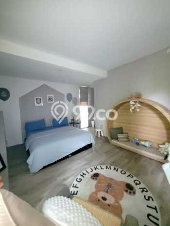 Dijual Rumah Luas Megah Dengan View Cantik di Bintaro, Tangerang Selatan Dijual Rumah Luas Megah Dengan View Cantik di Bintaro, Tangerang Selatan