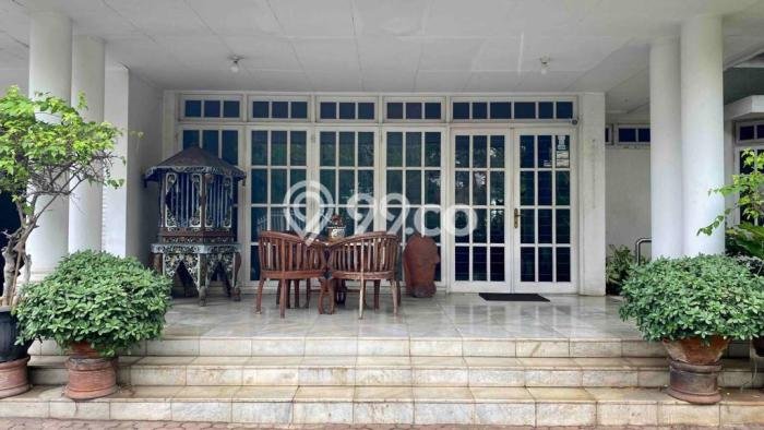 Dijual Rumah Premium dengan Fasilitas Sekitar Lengkap di Pesanggrahan, Jakarta Selatan Dijual Rumah Premium dengan Fasilitas Sekitar Lengkap di Pesanggrahan, Jakarta Selatan