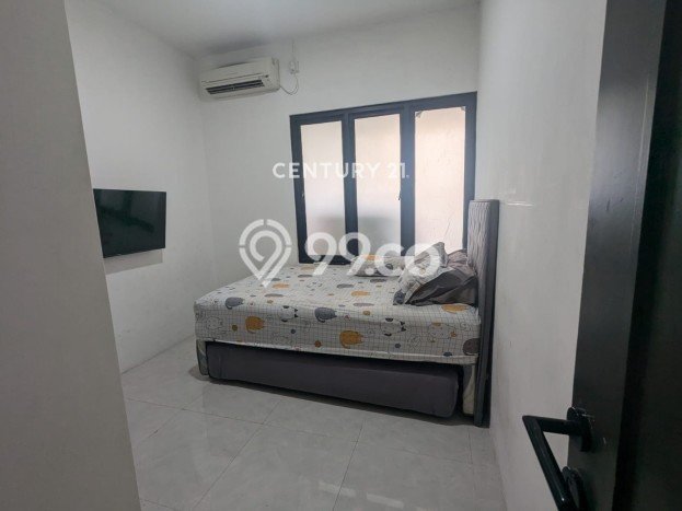 For Sale Hunian Rumah Terawat 4 KT di Graha Raya, Tangerang For Sale Hunian Rumah Terawat 4 KT di Graha Raya, Tangerang