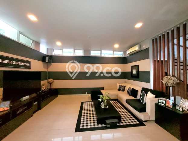 Dijual Rumah Luas Megah Dengan View Cantik di Bintaro, Tangerang Selatan Dijual Rumah Luas Megah Dengan View Cantik di Bintaro, Tangerang Selatan