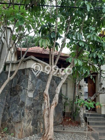 Hunian Mewah LB 259m2 Siap Pakai Desain Elegan di Bintaro, Jakarta Selatan Hunian Mewah LB 259m2 Siap Pakai Desain Elegan di Bintaro, Jakarta Selatan