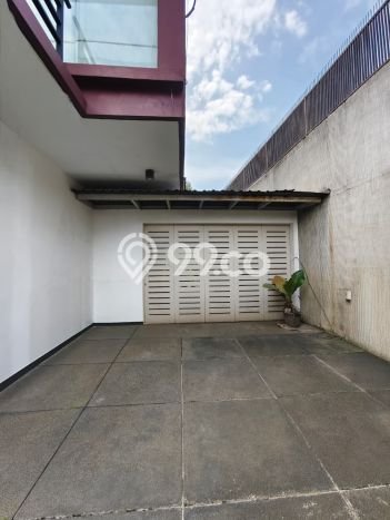 Rumah Elit Modern Siap Huni di Bintaro Tangerang Selatan Rumah Elit Modern Siap Huni di Bintaro Tangerang Selatan