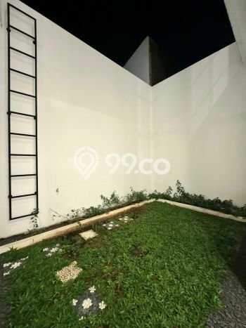 Rumah Elit Modern Tanpa Renovasi di Bintaro Tangerang Selatan Rumah Elit Modern Tanpa Renovasi di Bintaro Tangerang Selatan