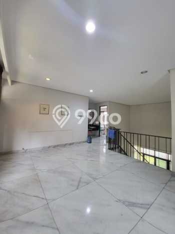 Rumah Elit Modern Tanpa Renovasi di Bintaro Tangerang Selatan Rumah Elit Modern Tanpa Renovasi di Bintaro Tangerang Selatan