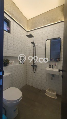 For Sale Rumah 4 Kamar Lokasi Strategis Nyaman dan Strategis di Ciputat For Sale Rumah 4 Kamar Lokasi Strategis Nyaman dan Strategis di Ciputat