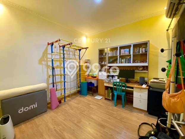 Rumah Luas Asri 3 KT Siap Huni di Graha Raya Tangerang Rumah Luas Asri 3 KT Siap Huni di Graha Raya Tangerang
