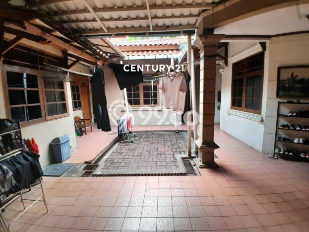 Dijual Rumah Elit Exclusive di Pesanggrahan, Jakarta Selatan Dijual Rumah Elit Exclusive di Pesanggrahan, Jakarta Selatan