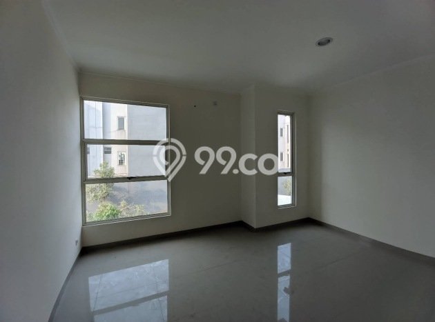Dijual Rumah Eksklusif 3 KT di Suvarna Sutera, Tangerang Dijual Rumah Eksklusif 3 KT di Suvarna Sutera, Tangerang