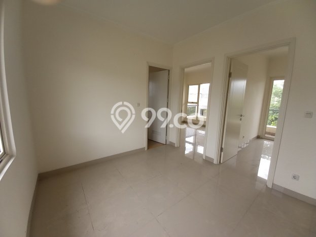 Dijual Hunian Rumah Nyaman 4 Kamar di Suvarna Sutera, Tangerang Dijual Hunian Rumah Nyaman 4 Kamar di Suvarna Sutera, Tangerang