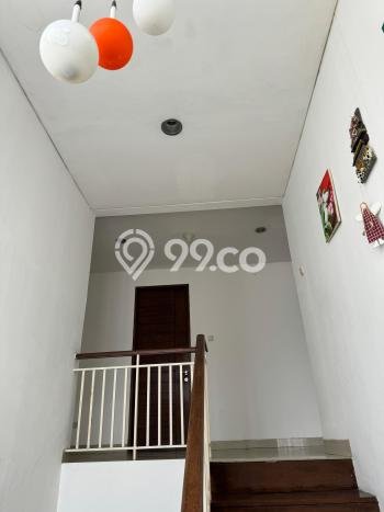Rumah Mewah LB 300m2 Siap Huni Desain Elegan di Joglo, Jakarta Barat Rumah Mewah LB 300m2 Siap Huni Desain Elegan di Joglo, Jakarta Barat