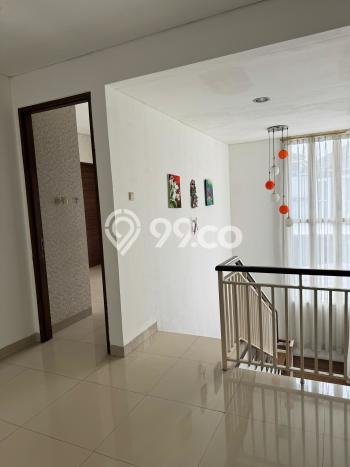 Rumah Mewah LB 300m2 Siap Huni Desain Elegan di Joglo, Jakarta Barat Rumah Mewah LB 300m2 Siap Huni Desain Elegan di Joglo, Jakarta Barat